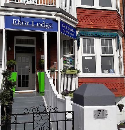 Ebor Lodge Eastbourne Bagian luar foto